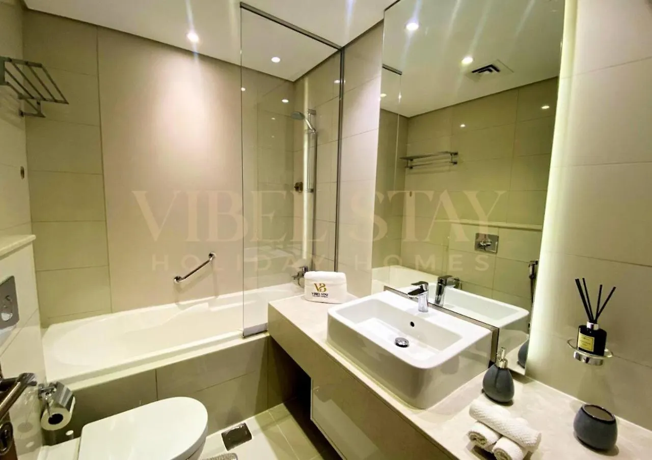 Апартаменты 2Br With Maids Room At Business Bay Damac Maison Canal By Vibel Дубай